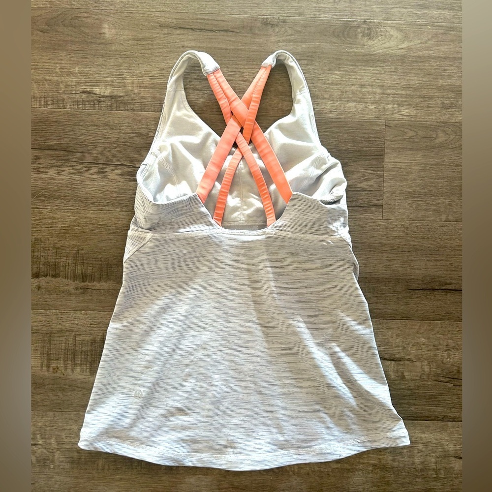 Women’s Lululemon Tank with Built In Bra 4